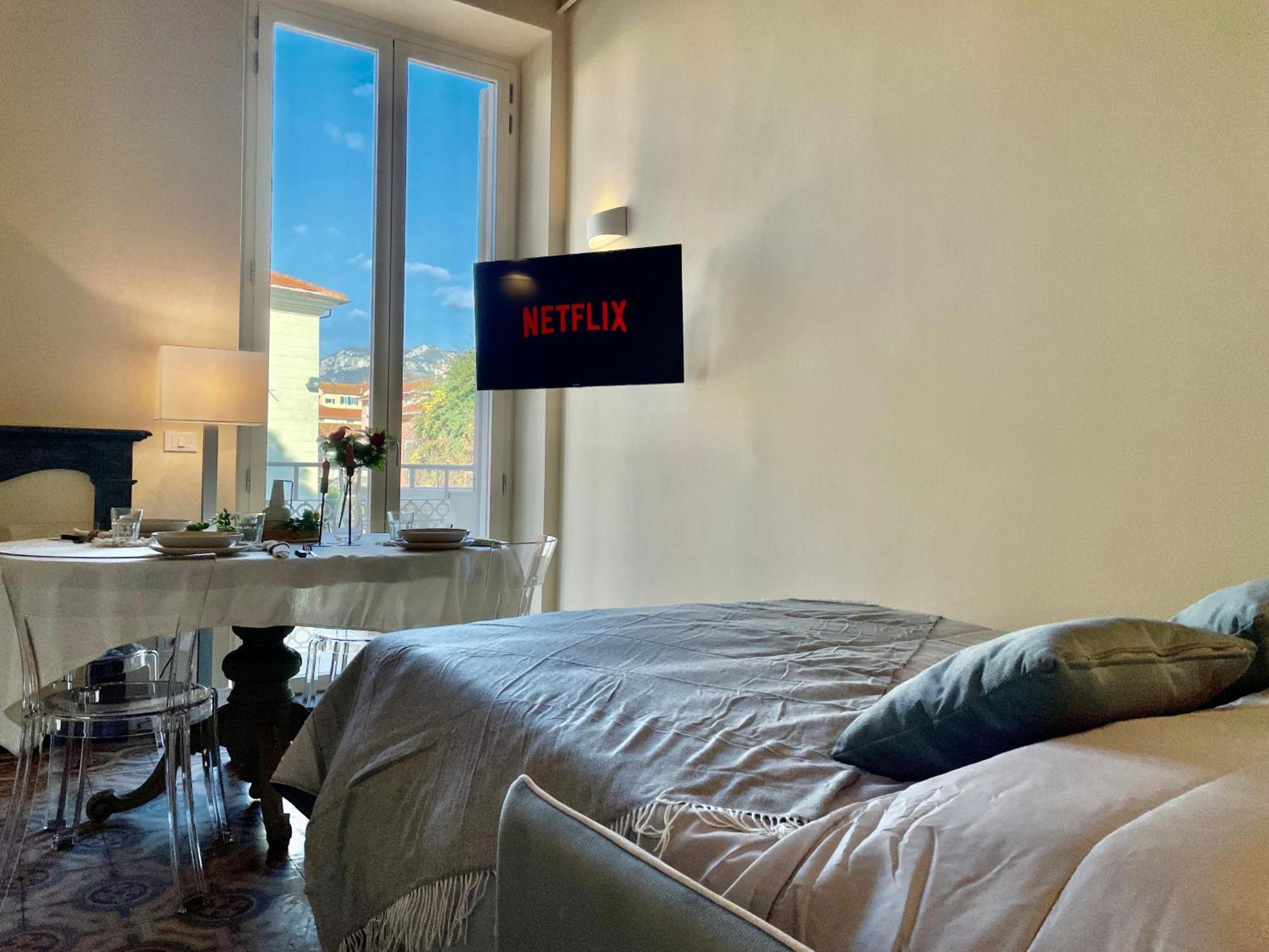 Villa Migliorini Lusso & Comfort In Finalborgo. Finale Ligure Room photo