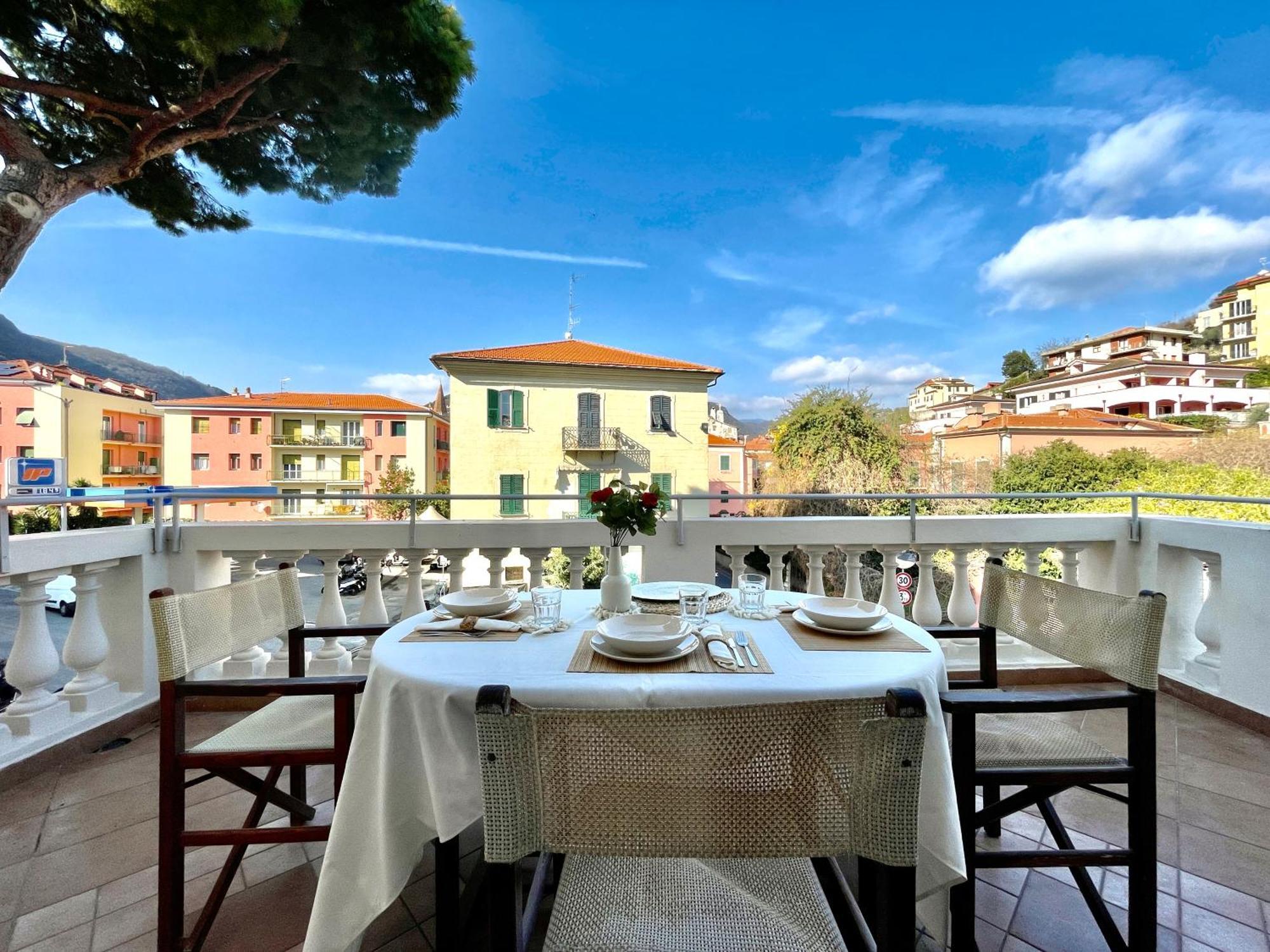 Villa Migliorini Lusso & Comfort In Finalborgo. Finale Ligure Exterior photo